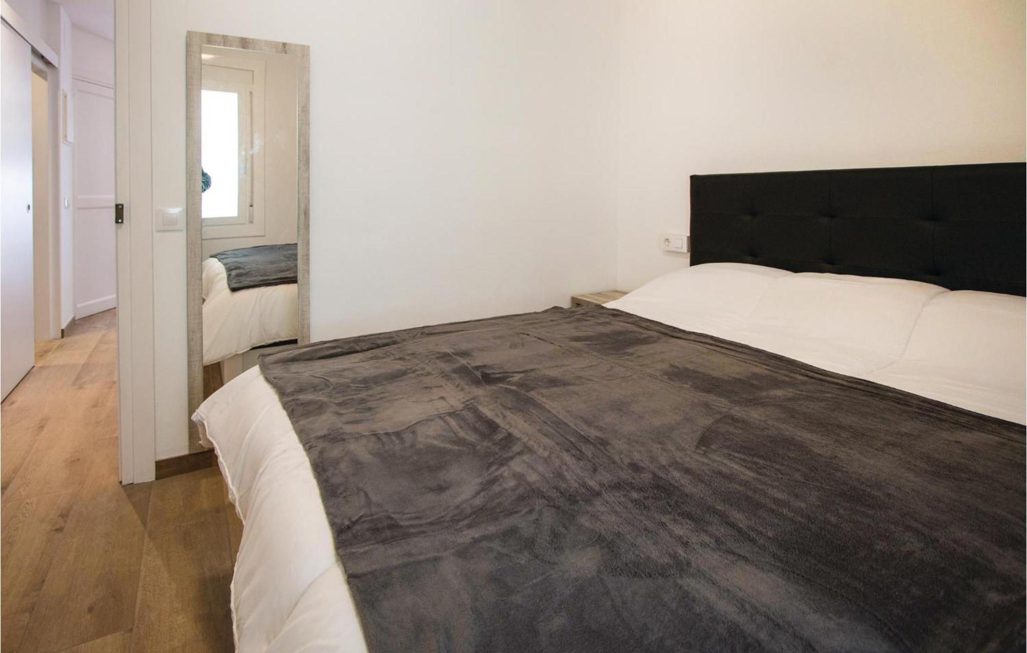 Amazing Apartment In Blanes With Kitchen Dış mekan fotoğraf